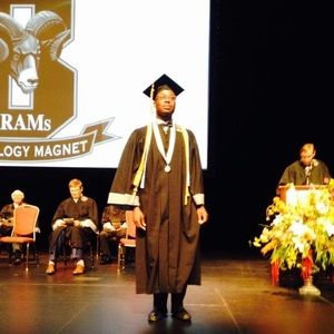 Meet your Posher, Drew